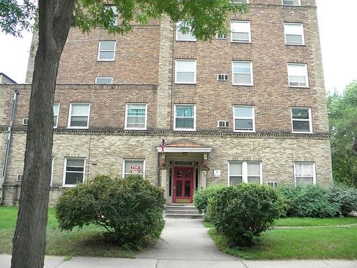 1 bed/1 bath unit located near the University of Minnesota – photo 1