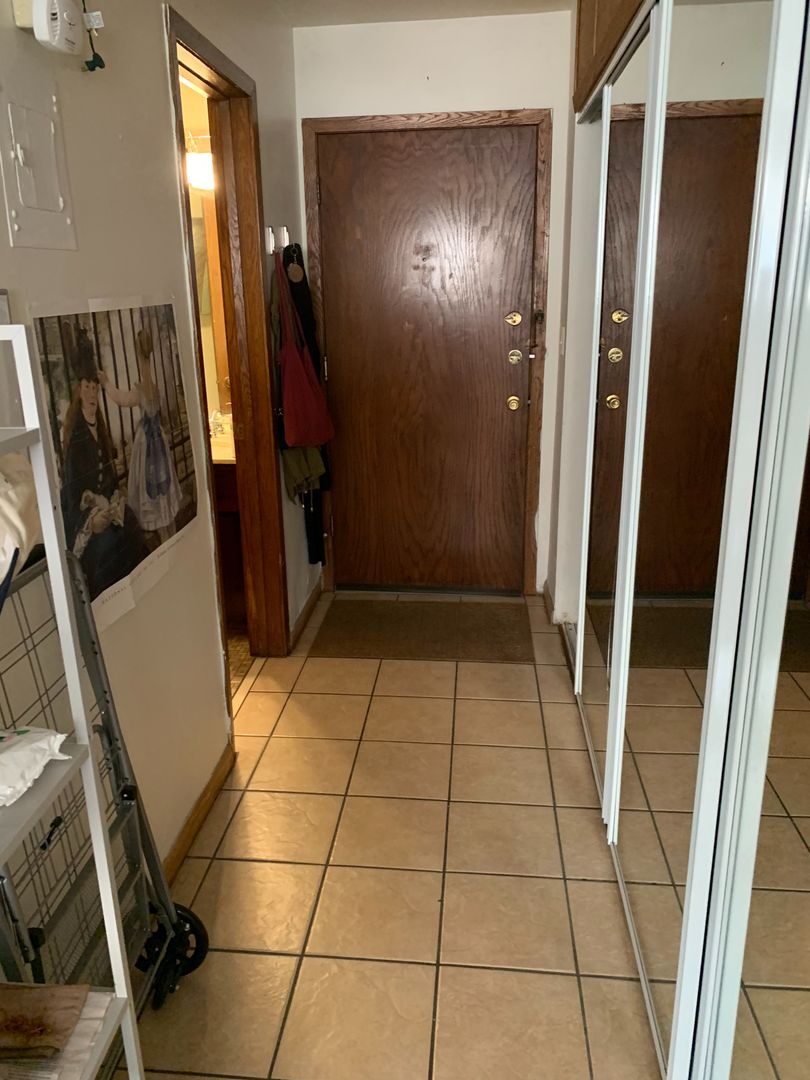 Minneapolis Apartment: 904-912 21st Ave S