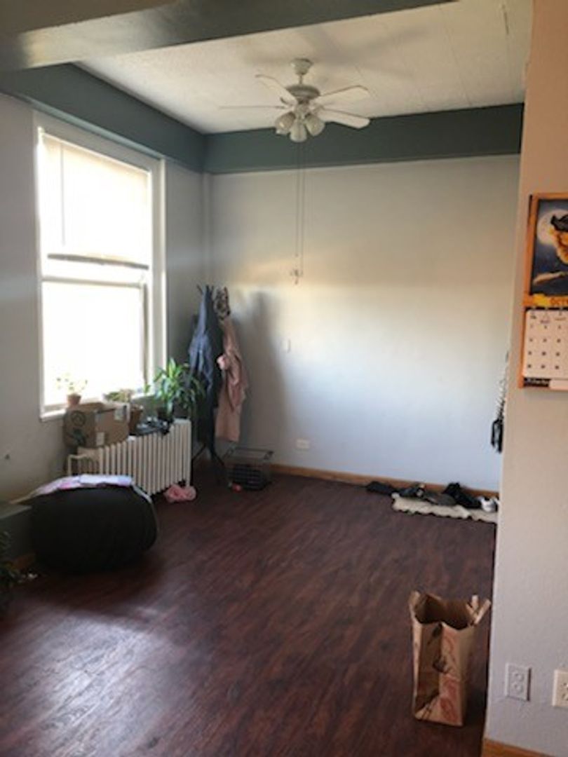 Minneapolis Apartment: 414 7th Ave SE