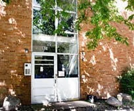 SEPT MOVE IN- HUGE 1 Bedrooms close by the University of Minnesota – photo 1