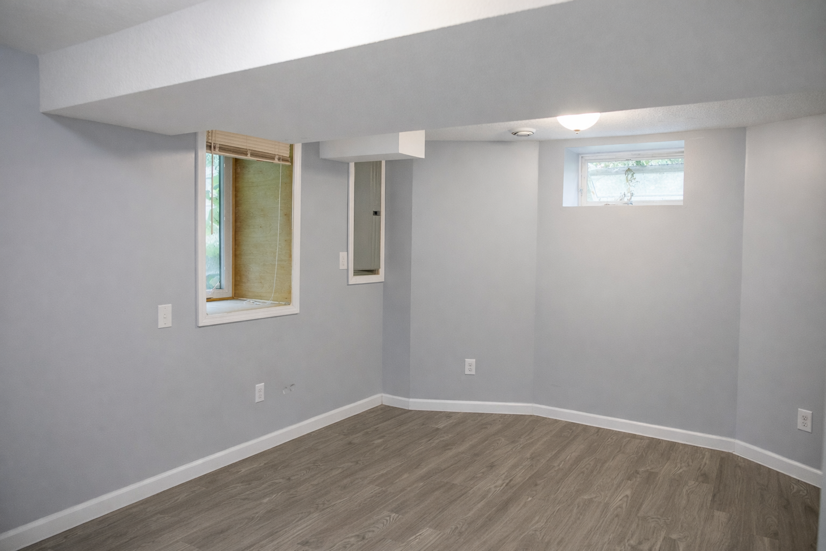 1146 14th Ave SE 7 of 8