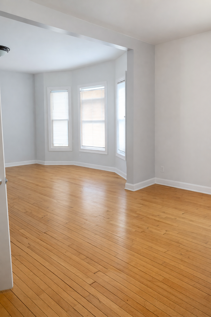 1146 14th Ave SE 13 of 14