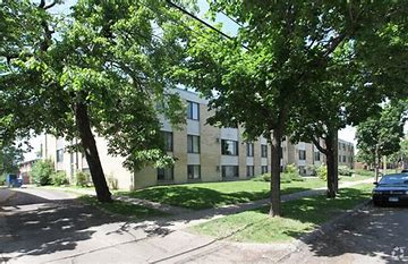 Minneapolis Apartment: 904-912 21st Ave S