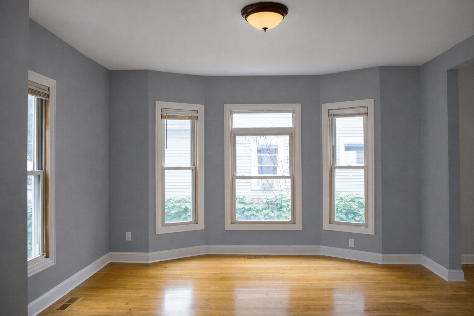 1146 14th Ave SE 4 of 8