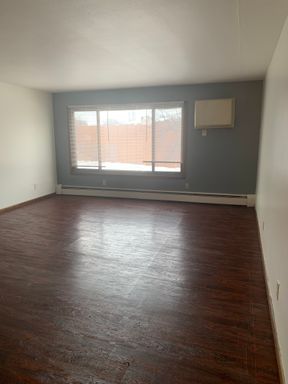 2 Bed 1 Bath - West Bank - Available September – photo 1