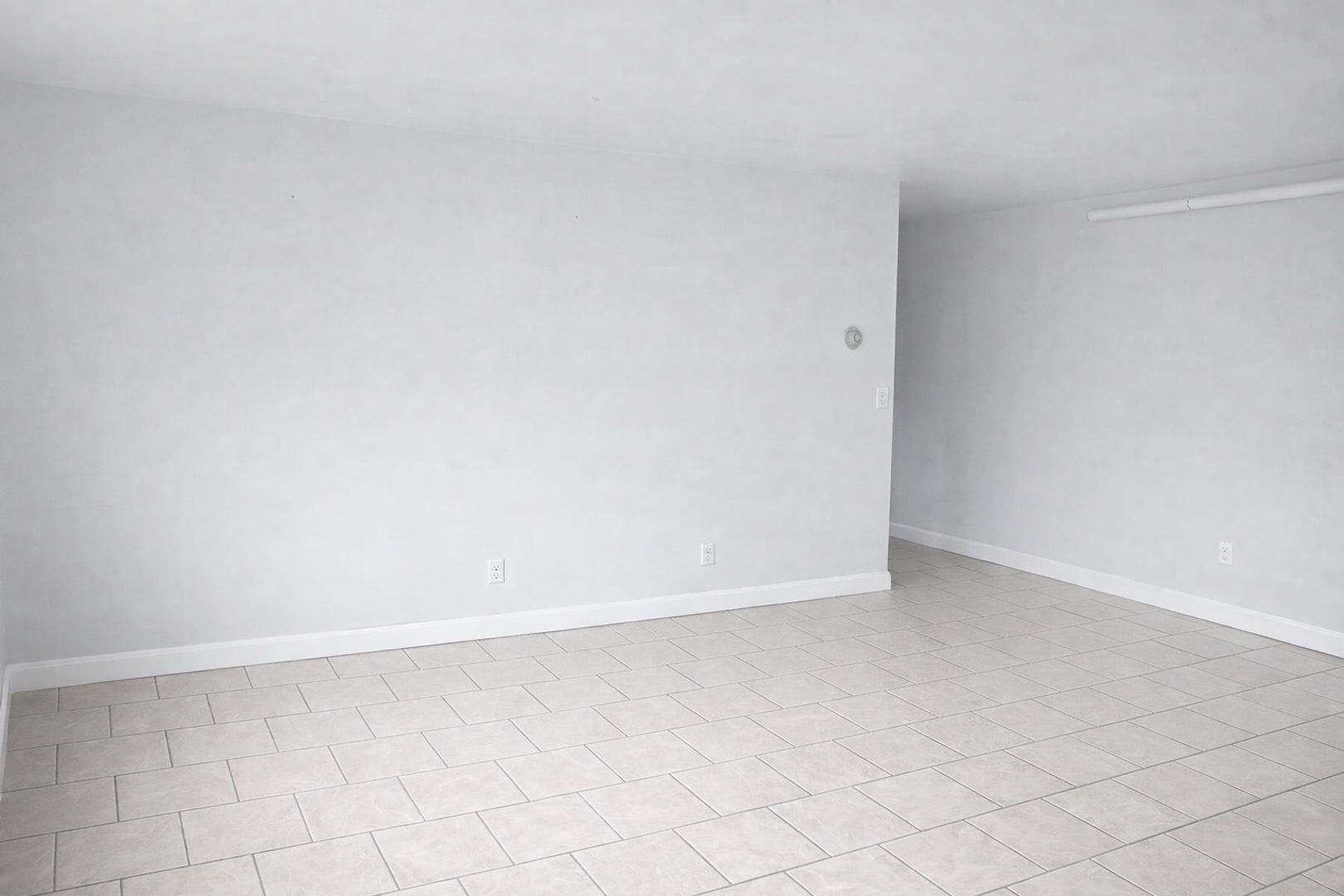 Minneapolis Apartment: 810 8th St SE