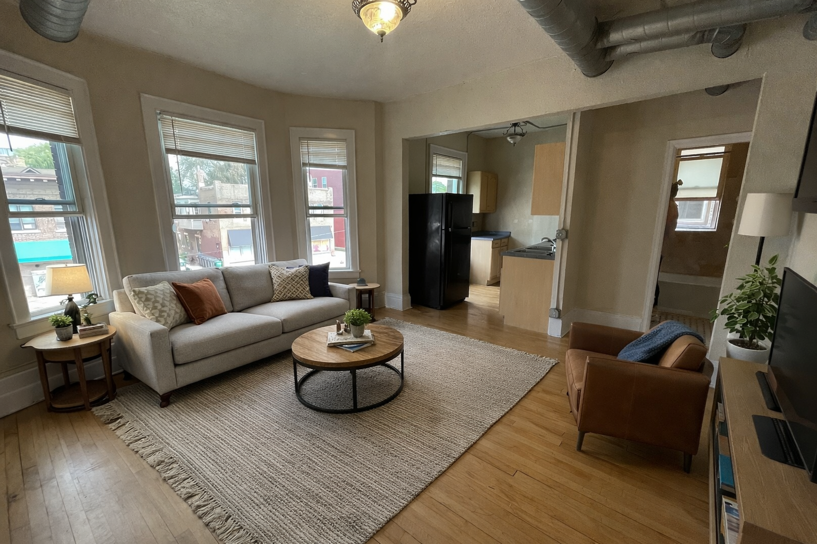 Minneapolis Apartment: 812 4th St SE