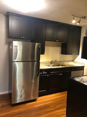 Minneapolis Apartment: 815 13th Ave SE