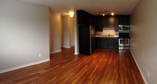 1 bedroom available 09/01/2025 NEAR U OF M – photo 1
