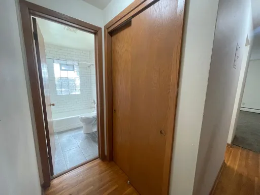 1 Bedroom near UofM Available Now! – photo 1