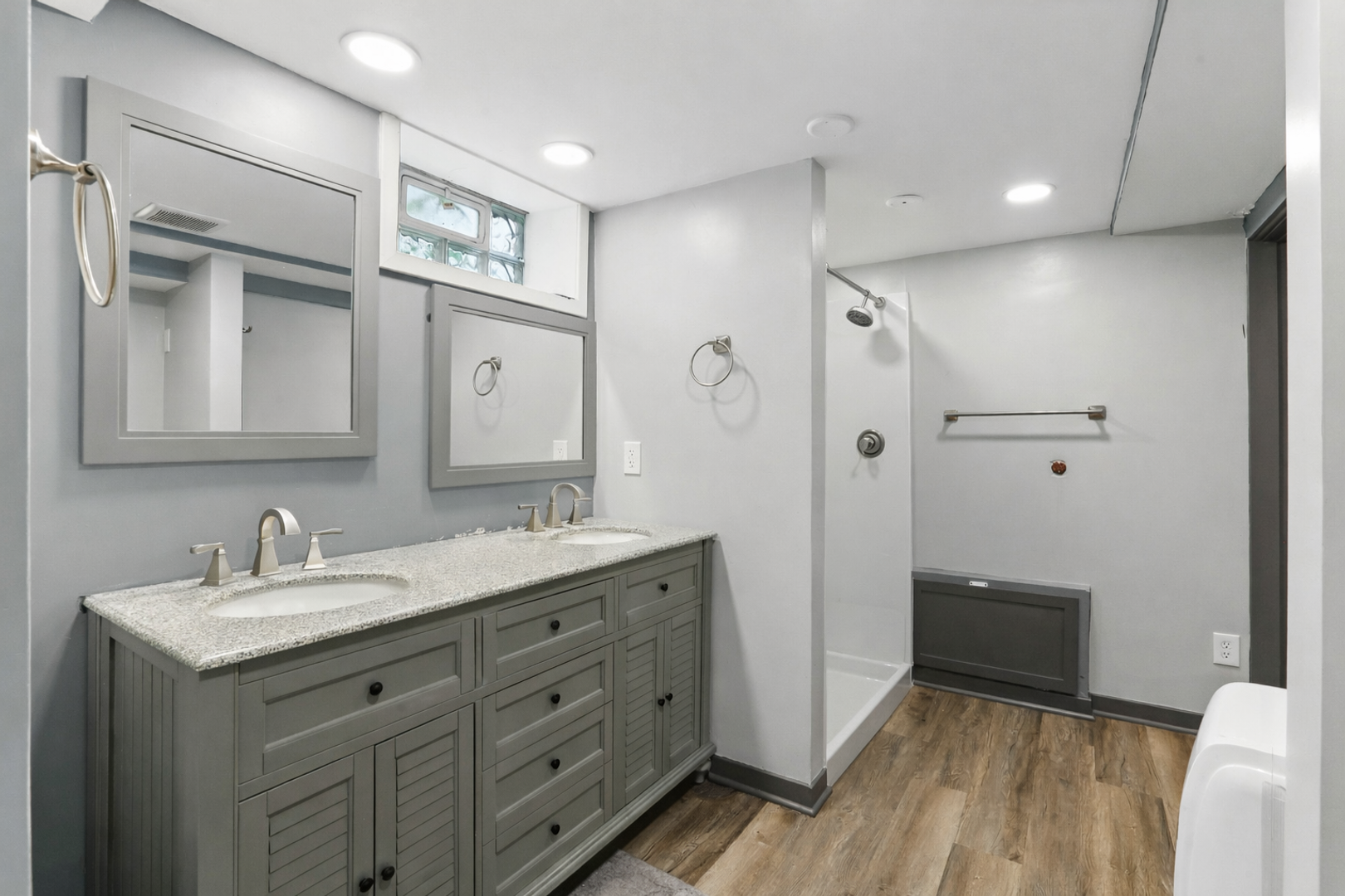 1468 Carroll Ave 13 of 18