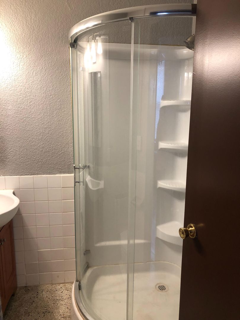 Minneapolis Apartment: 414 7th Ave SE