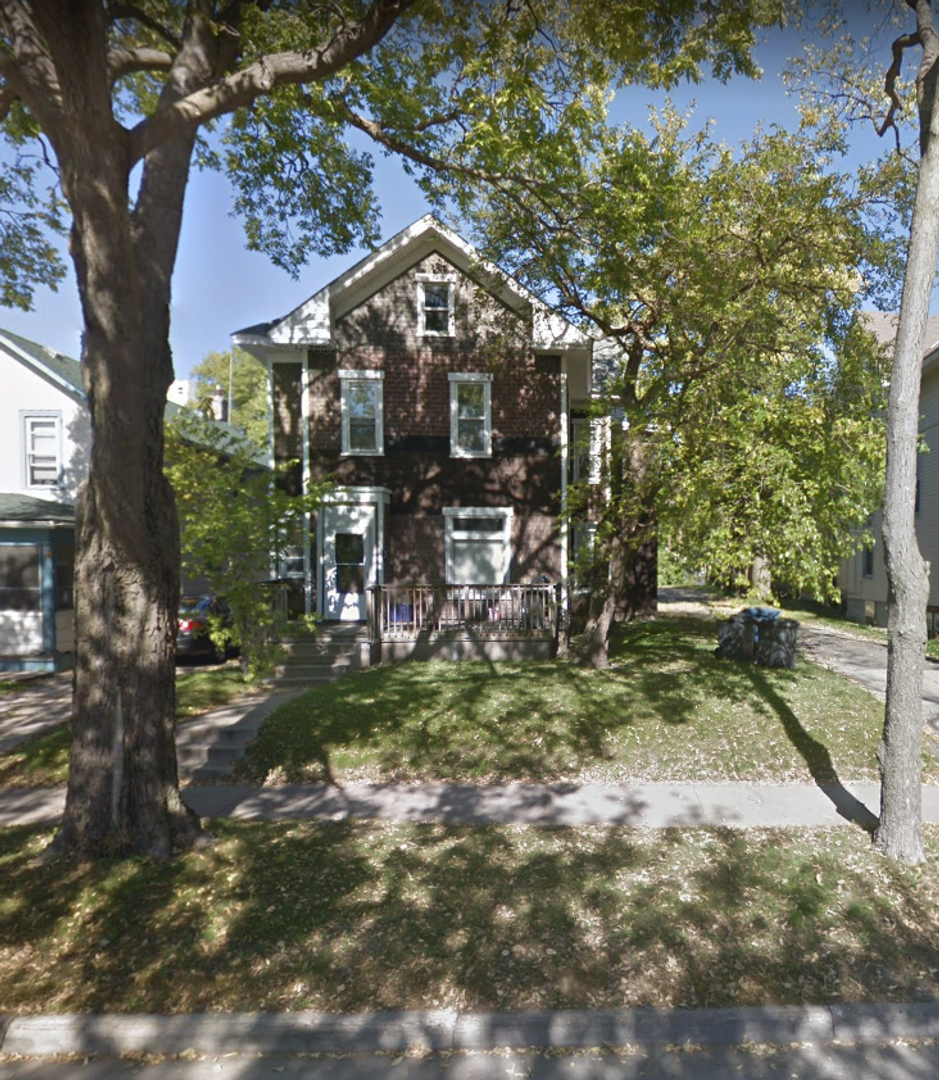 Minneapolis Apartment: 1309 7th St SE