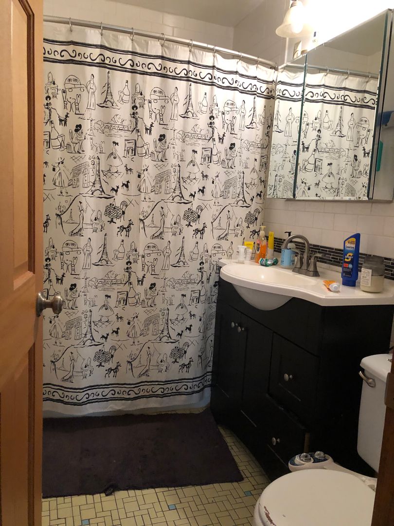 Minneapolis Apartment: 1823 Ulysses St NE