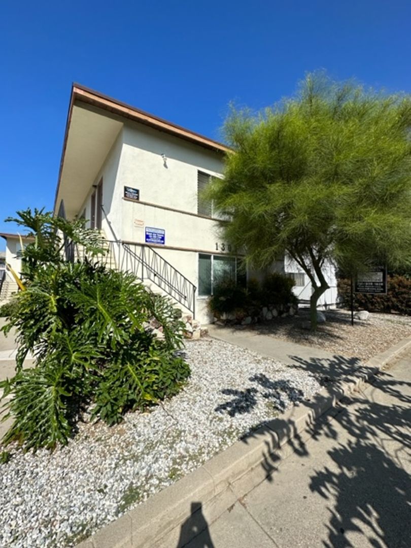 LOS ANGELES Apartment: 1307 FEDERAL AVENUE