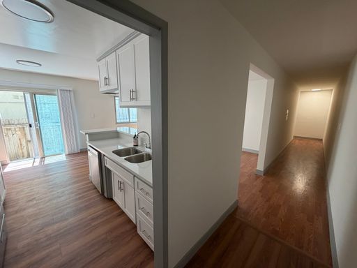 Upgraded Two Bedroom Prime Playa del Rey Location – Coastal Living Meets Tech Hub