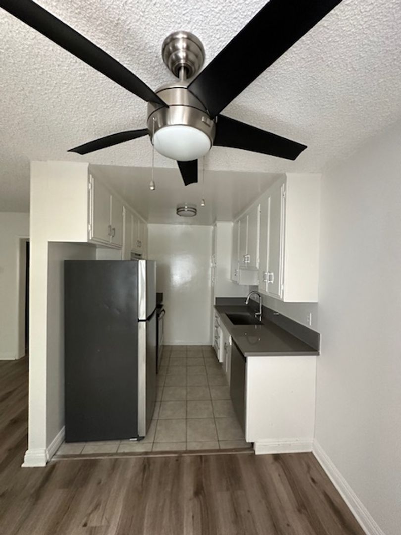 LOS ANGELES Apartment: 3508 KEYSTONE AVENUE