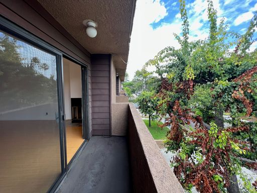 Two Bedroom Front Unit PALMS NEIGHBORHOOD * MOVE-IN Special * – photo 1