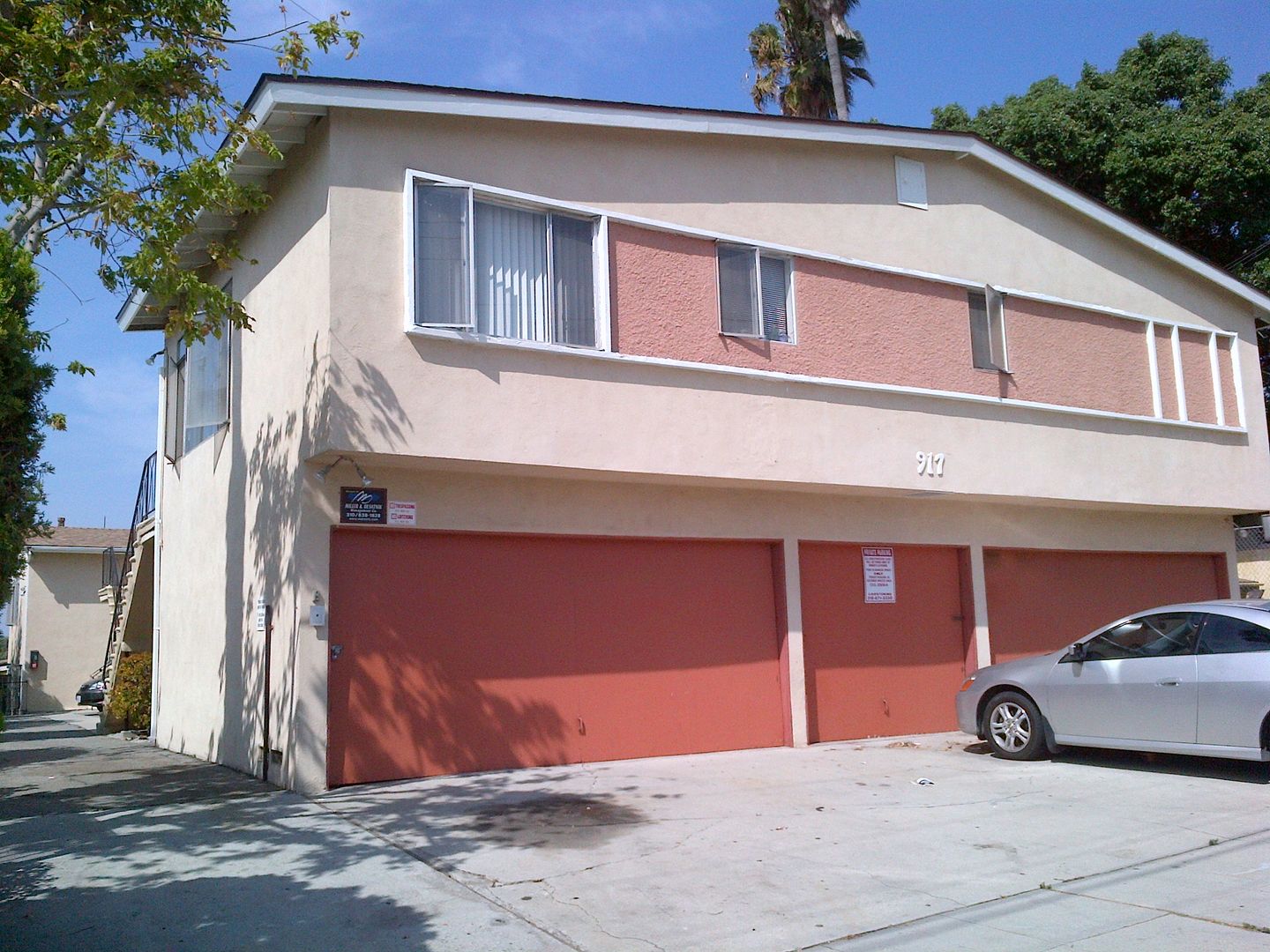 INGLEWOOD Apartment: 917 EDGEWOOD ST
