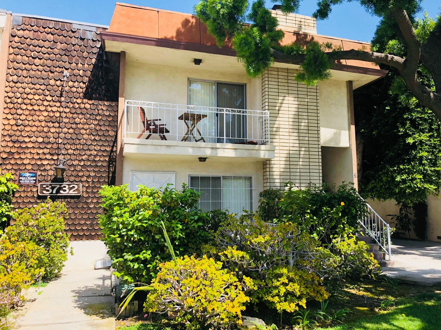 LOS  ANGELES Apartment: 3732 CARDIFF AVE