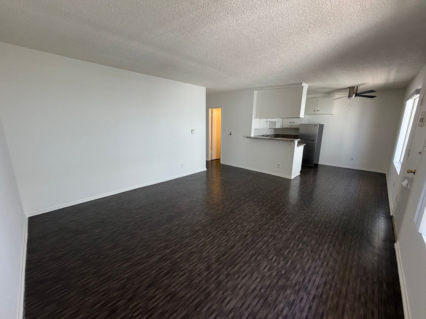 LOS ANGELES Apartment: 3742 CANFIELD AVE