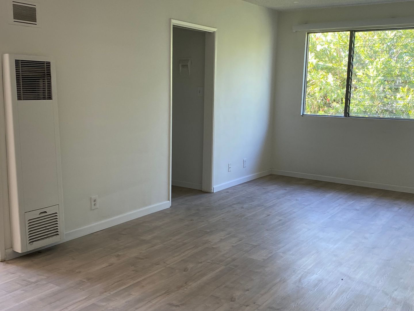 LOS ANGELES Apartment: 3723 CLARINGTON AVENUE