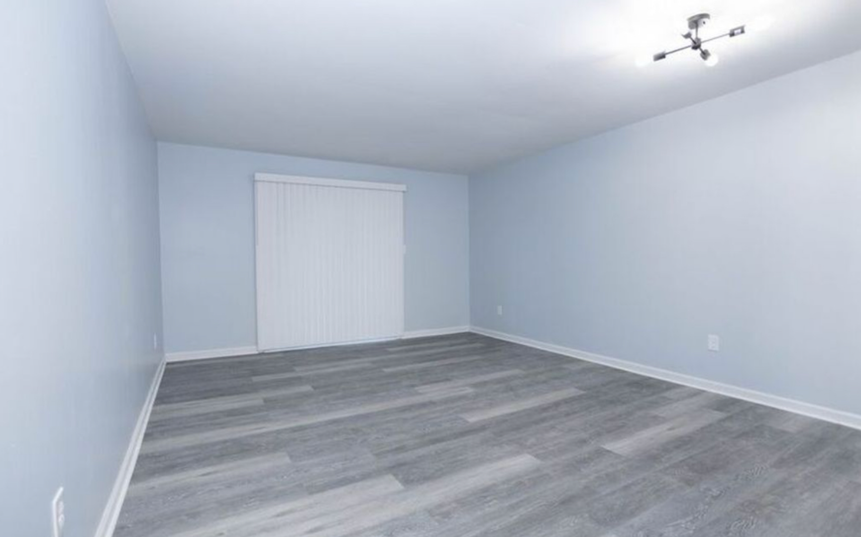 Miller Chateau Apartments LLC 9 of 12