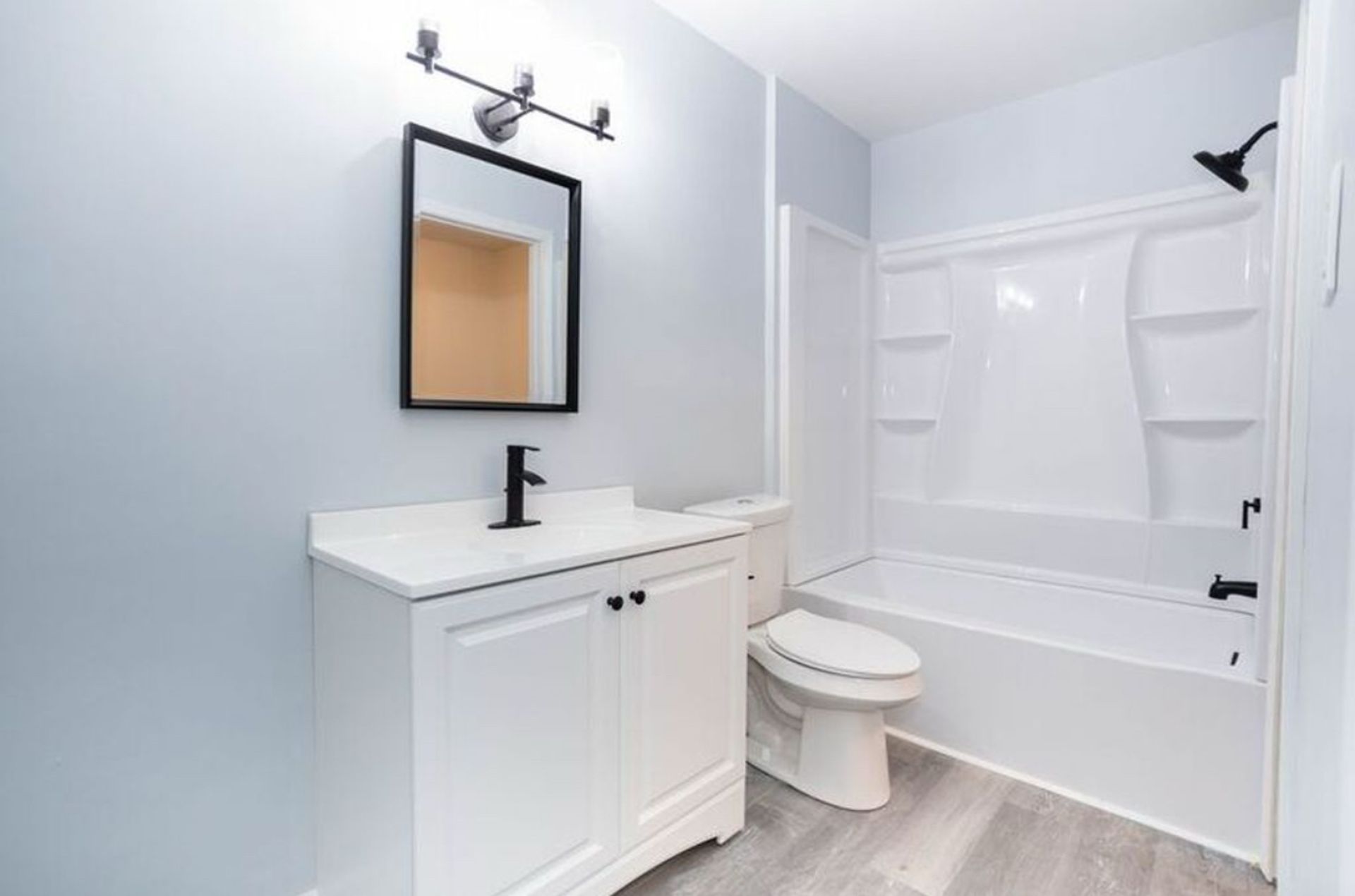 Miller Chateau Apartments LLC 5 of 12