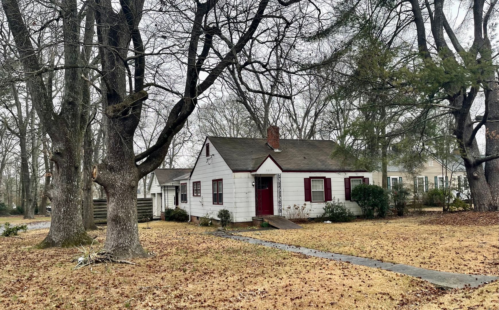 Forest Park House: 5017 East St