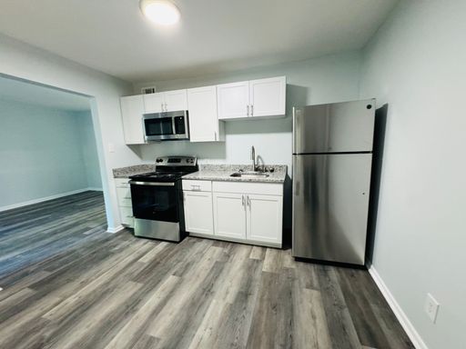 miller manor - Newly Renovated 2 bedrooms – photo 1