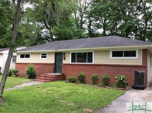 Savannah House: 2435 East 39th St