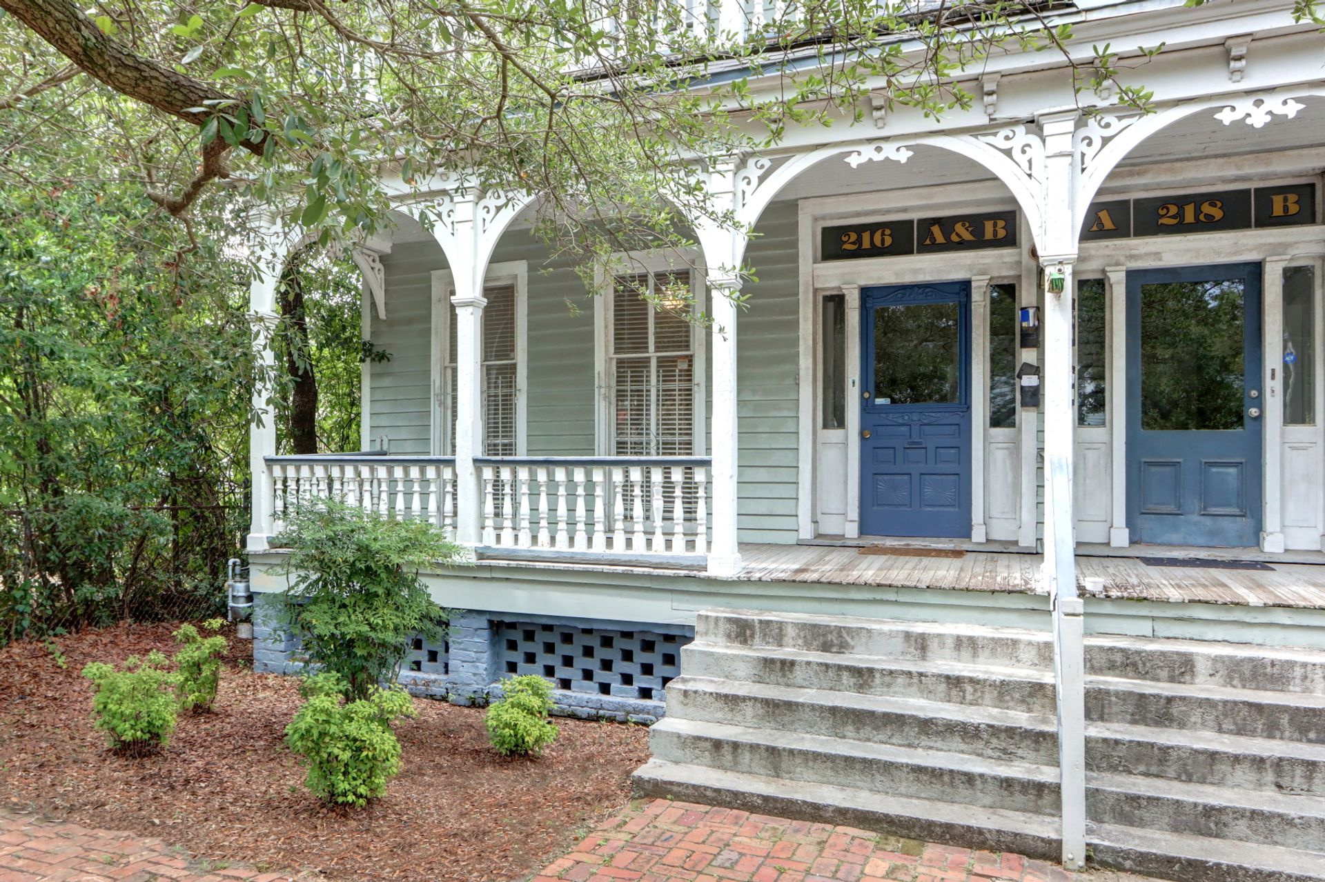 Savannah Apartment: 216 East Henry St - Unit A
