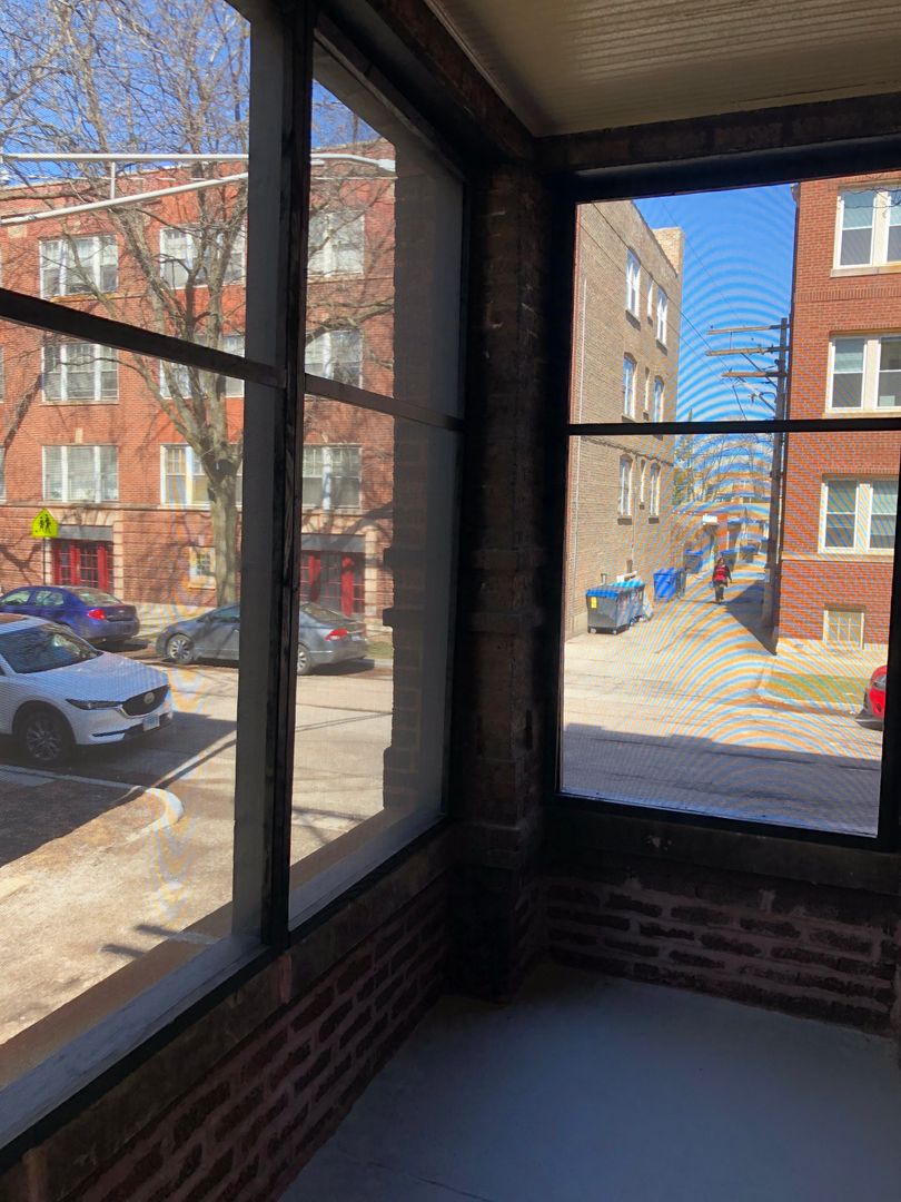 Chicago Apartment: 4454 N. Artesian