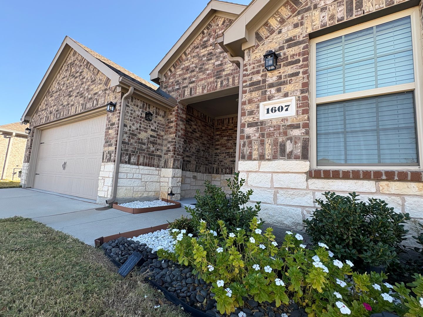 Princeton House: 1607 Silver Landing Trail