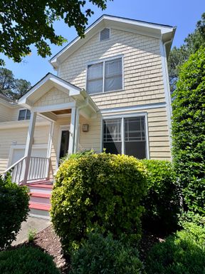314 Charleston Lane, Chapel Hill, NC 27517