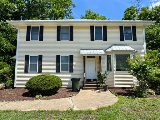 Modern 3 BR / 3 BA Duplex Unit Steps from Bolin Creek Trail – Unit A – photo 1
