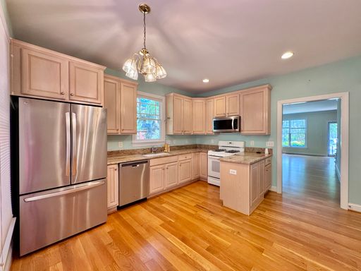 314 Charleston Lane, Chapel Hill, NC 27517