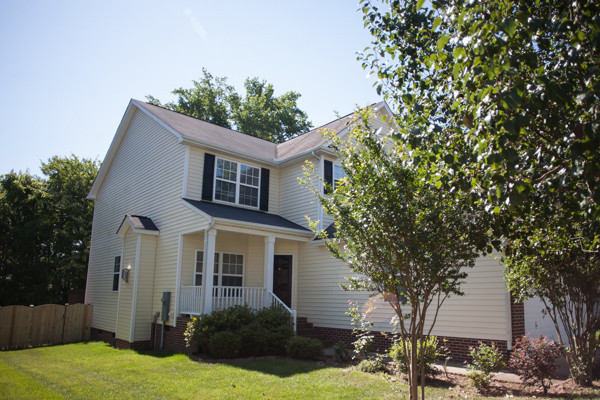 Chapel Hill House: 201 Christine Court