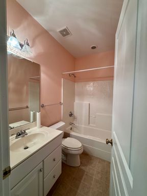 314 Charleston Lane, Chapel Hill, NC 27517