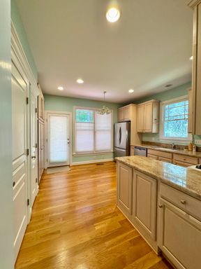 314 Charleston Lane, Chapel Hill, NC 27517