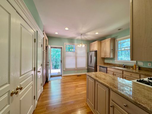 314 Charleston Lane, Chapel Hill, NC 27517