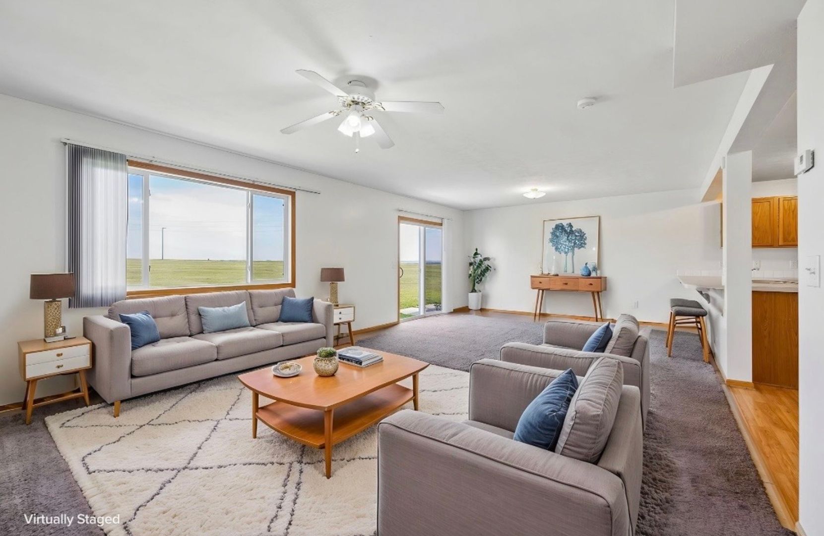 Lincoln Apartment: 7261-7265 Dorchester