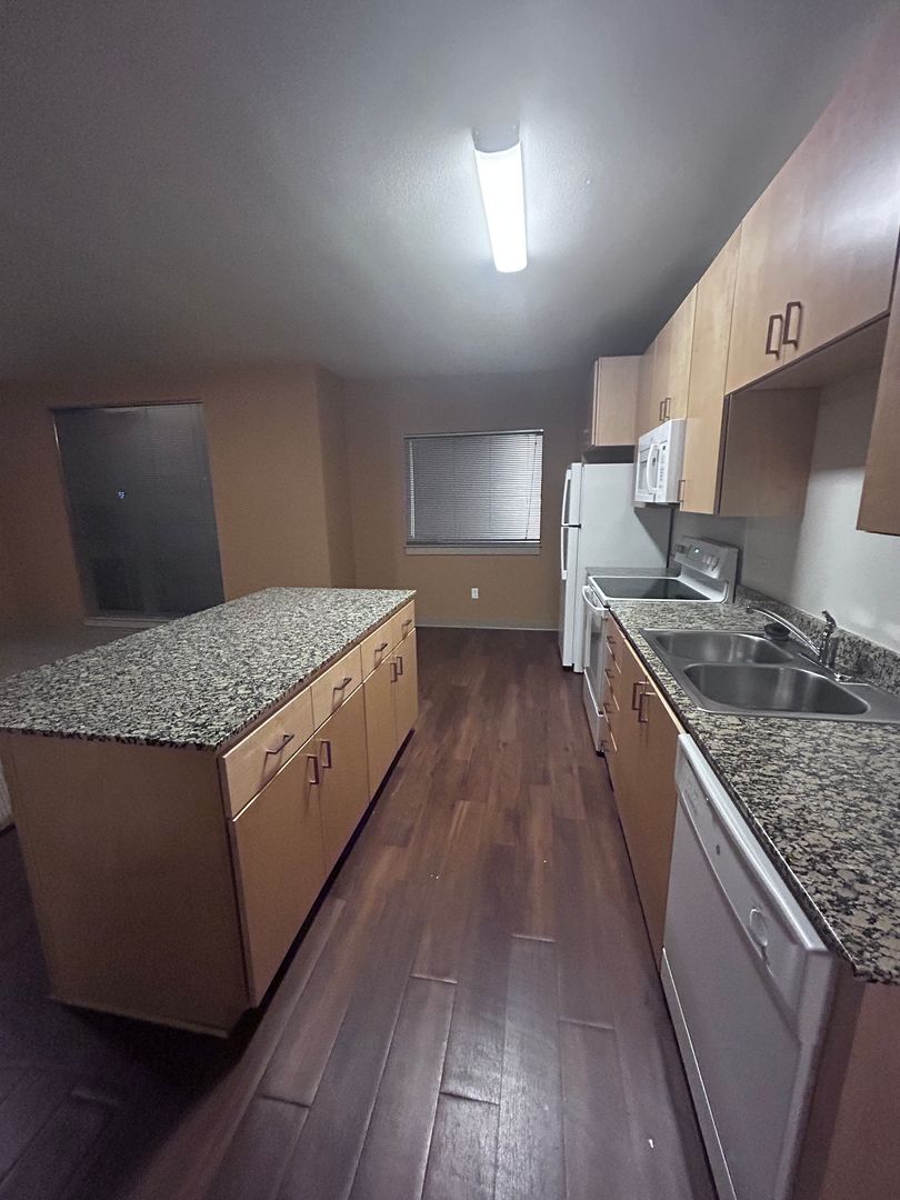 Eugene Apartment: 89325 Old Coburg Road