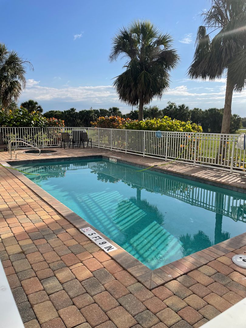 Punta Gorda House: 16572 San Edmundo Road Unit 122