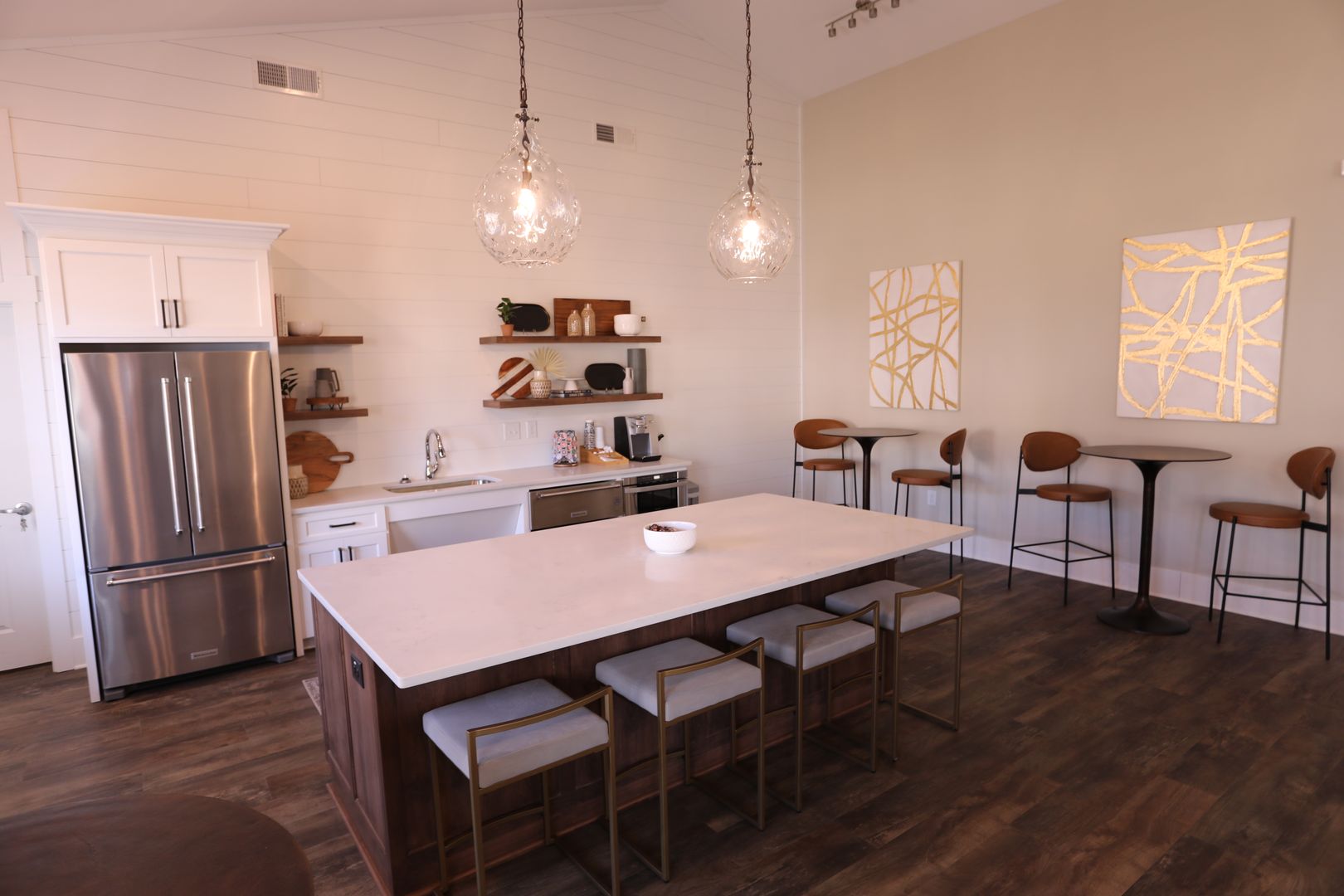 Lillington House: 190 Grove Circle