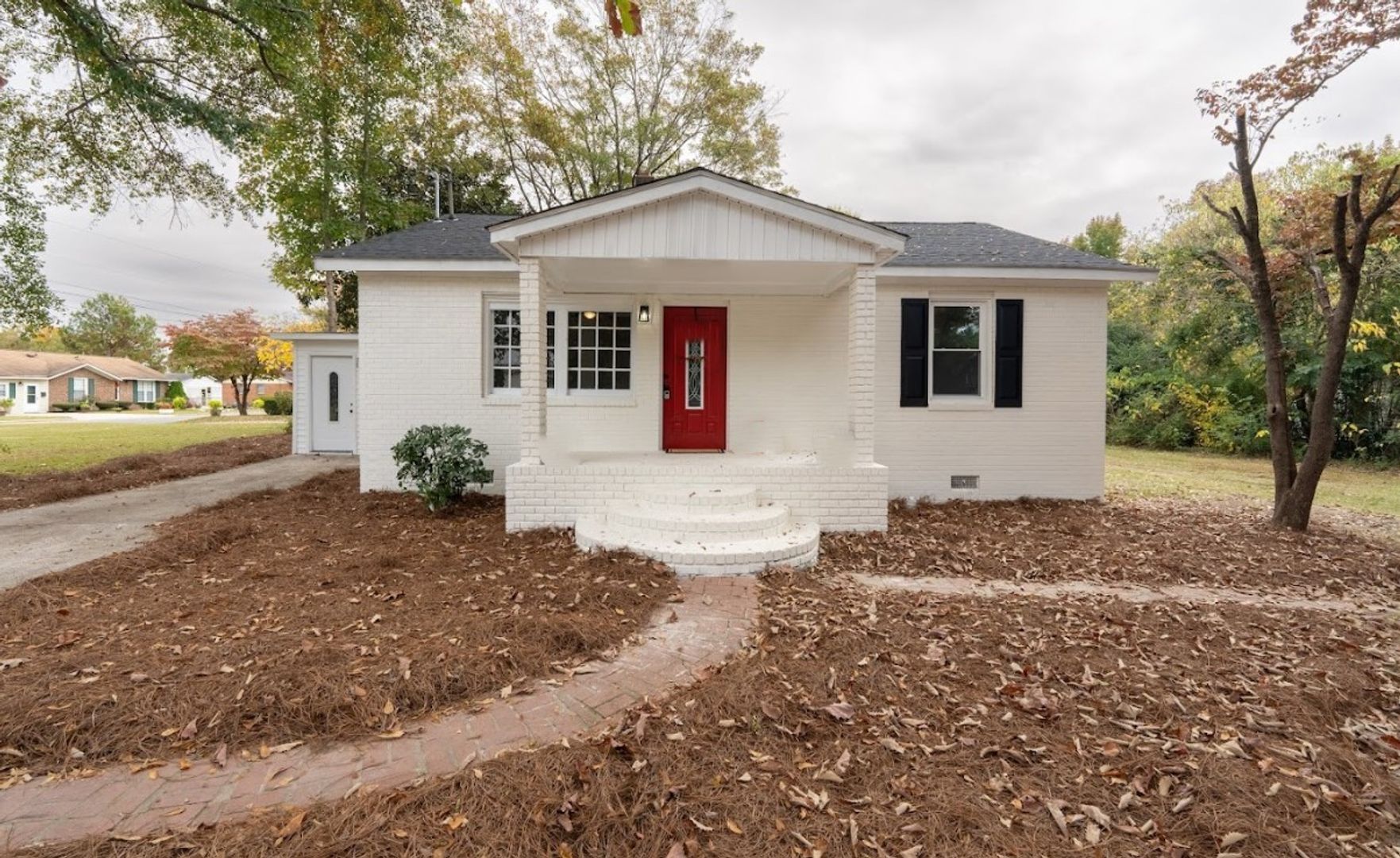 Dunn House: 1001 S Layton