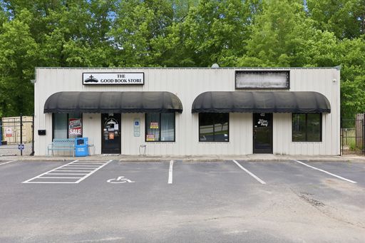 Commercial Space in Lillington, NC