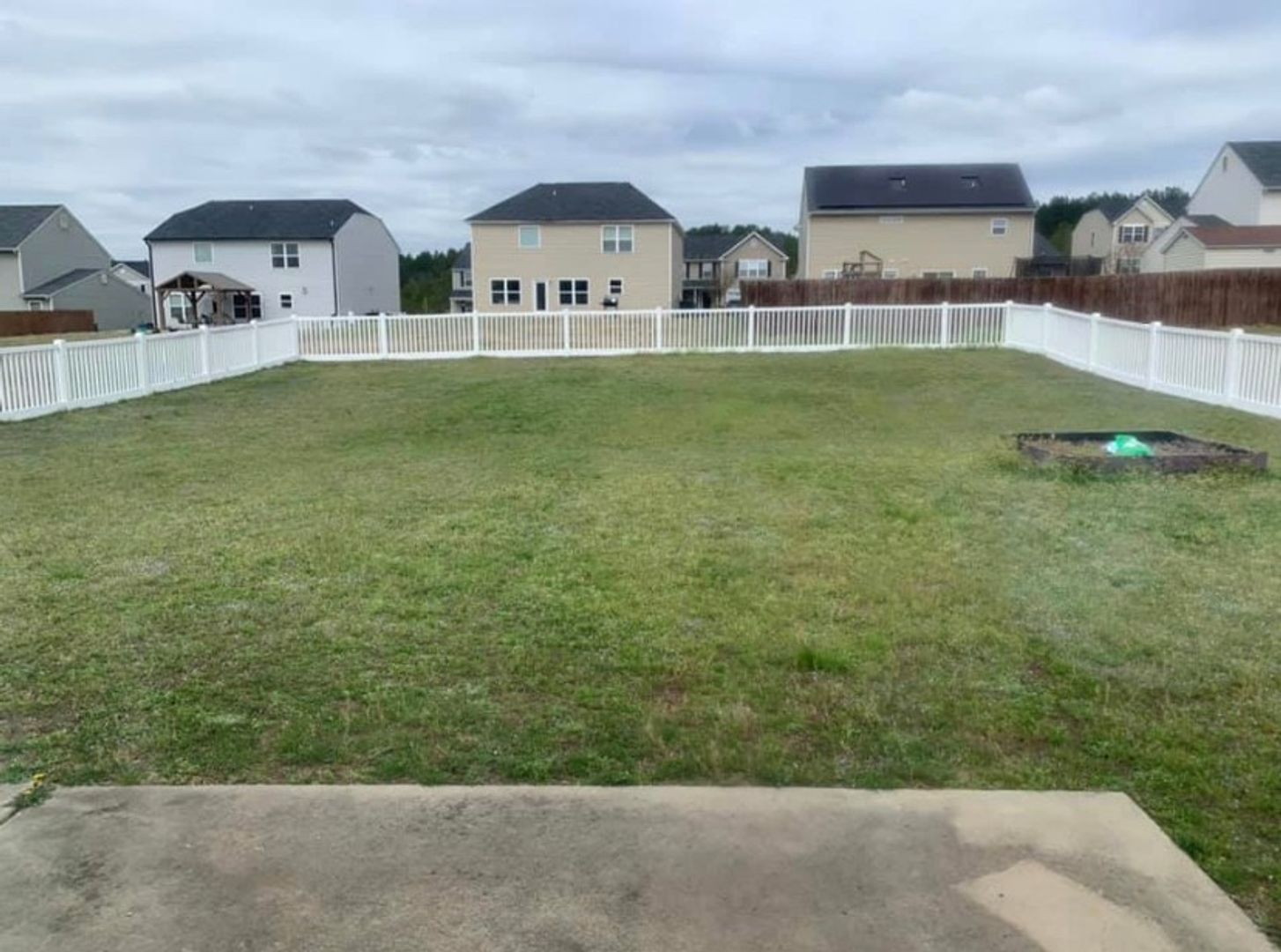 134 Summerwood Lane, Lillington, NC 27546