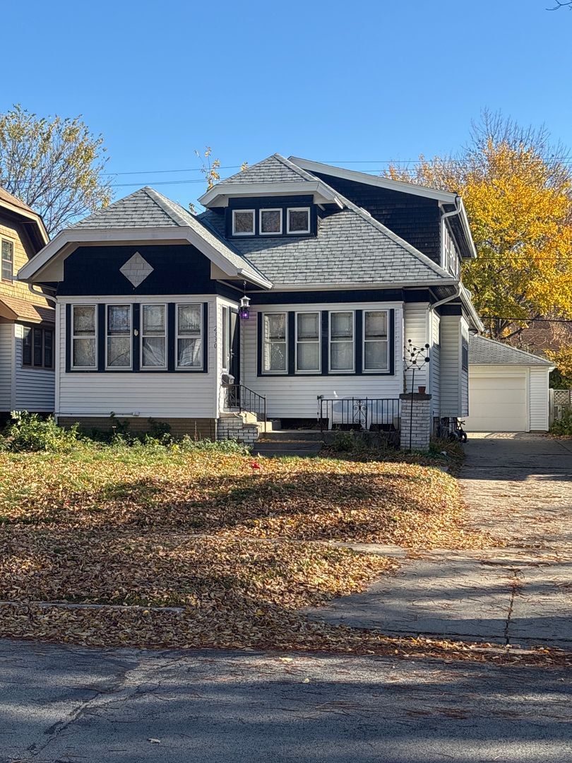 Wauwatosa Apartment: 2330 North 61st Street