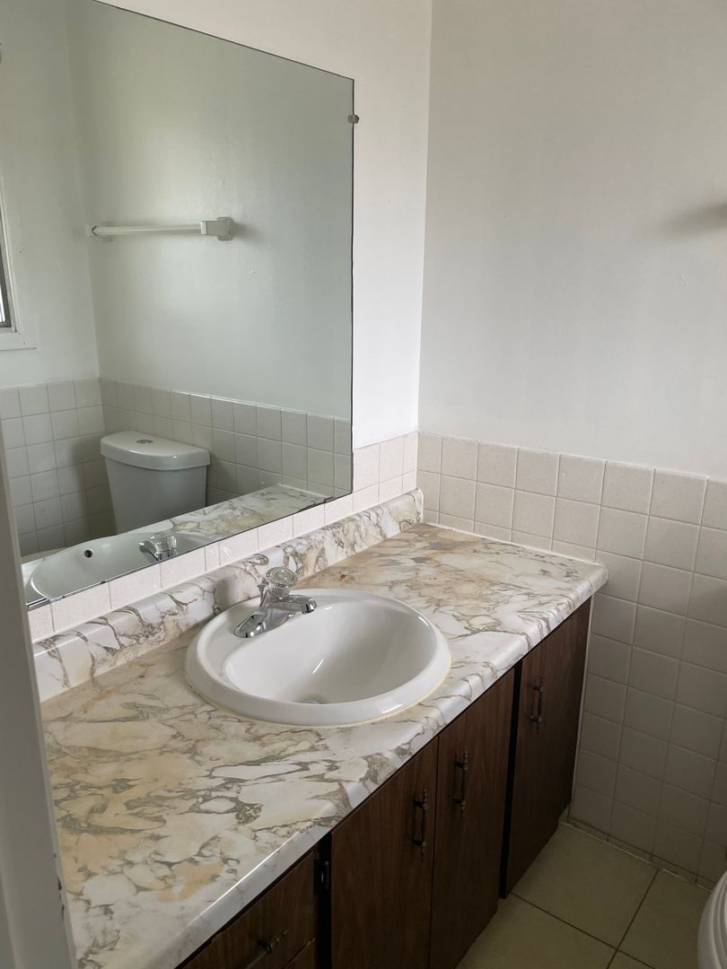 Milwaukee Apartment: 6320 N 91st St